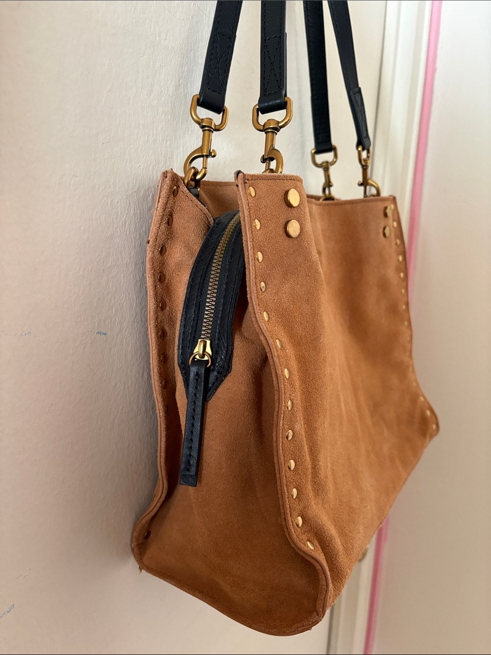 NWT American Leather Company Camel Suede Shoulder Bag with Gold Tone Studs - Picture 2 of 4